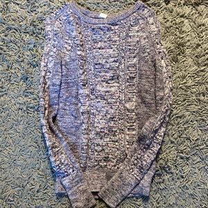 gap sweater